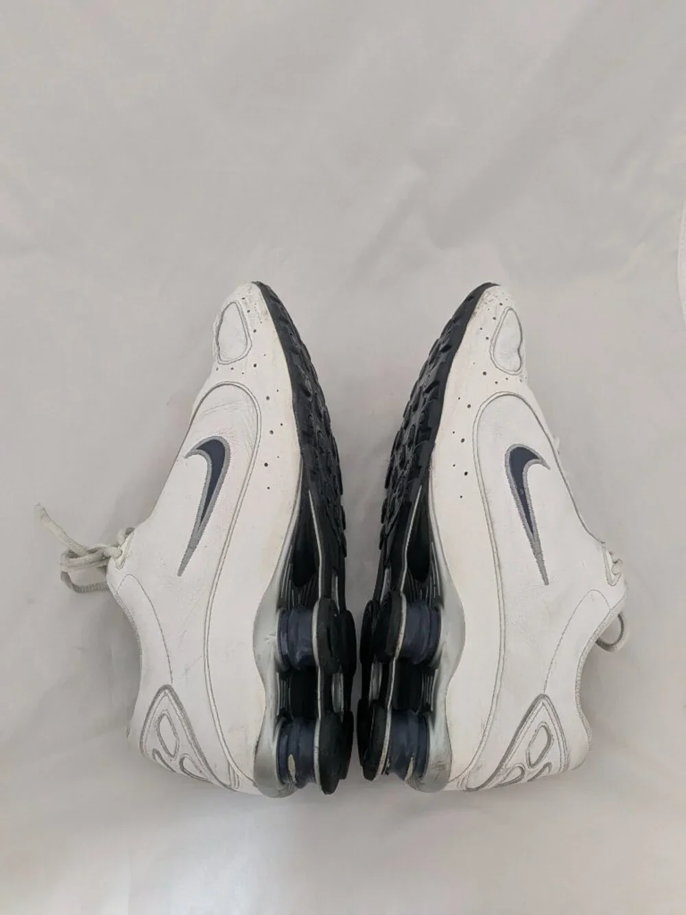 Nike Shox Monster SI White Rubber Low Top Lace-Up Men's Sneaker Size 11.5
